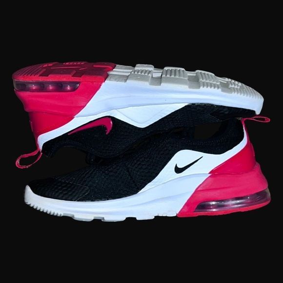 Youth Grade School Nike Air Max Motion 2 Red Black Running Sneaker Shoe Size 3 - Picture 7 of 8